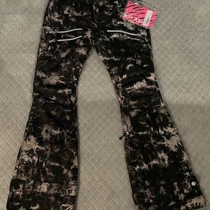 Women’s XS Betty Rides Snowboard Pants